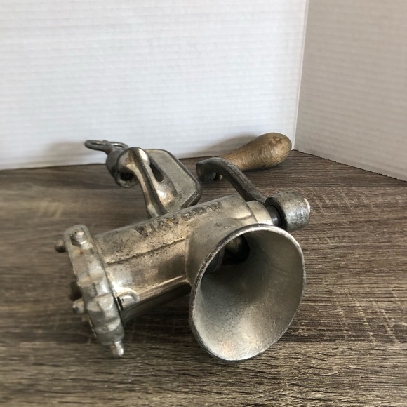 Vtg Moravia Metal Hand Crank Meat Grinder - Picture 4 of 11
